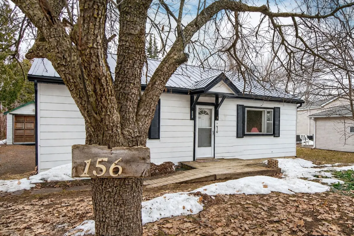 156 Silver Birch CRES, Tay, ON L0K 1R0