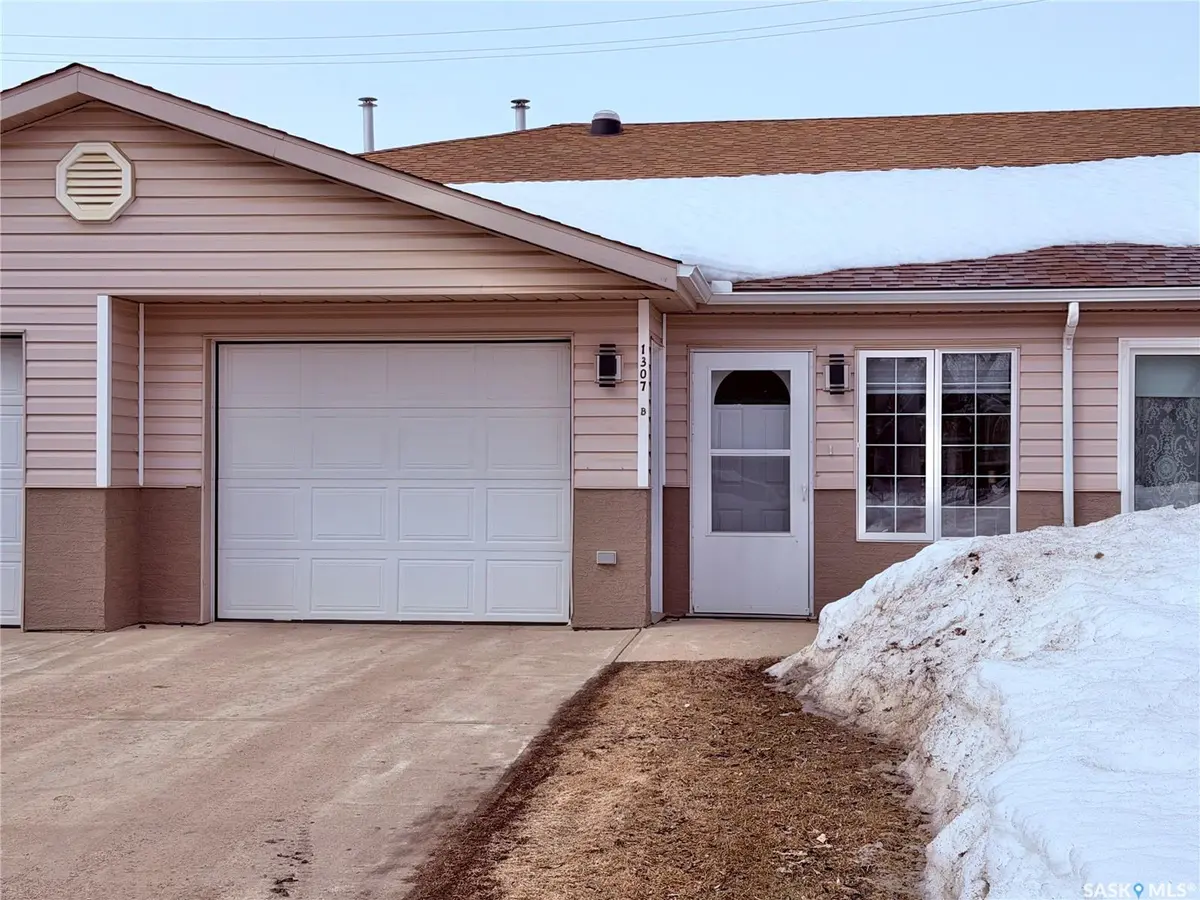 1307 98th STREET #B, Tisdale, SK S0E 1T0