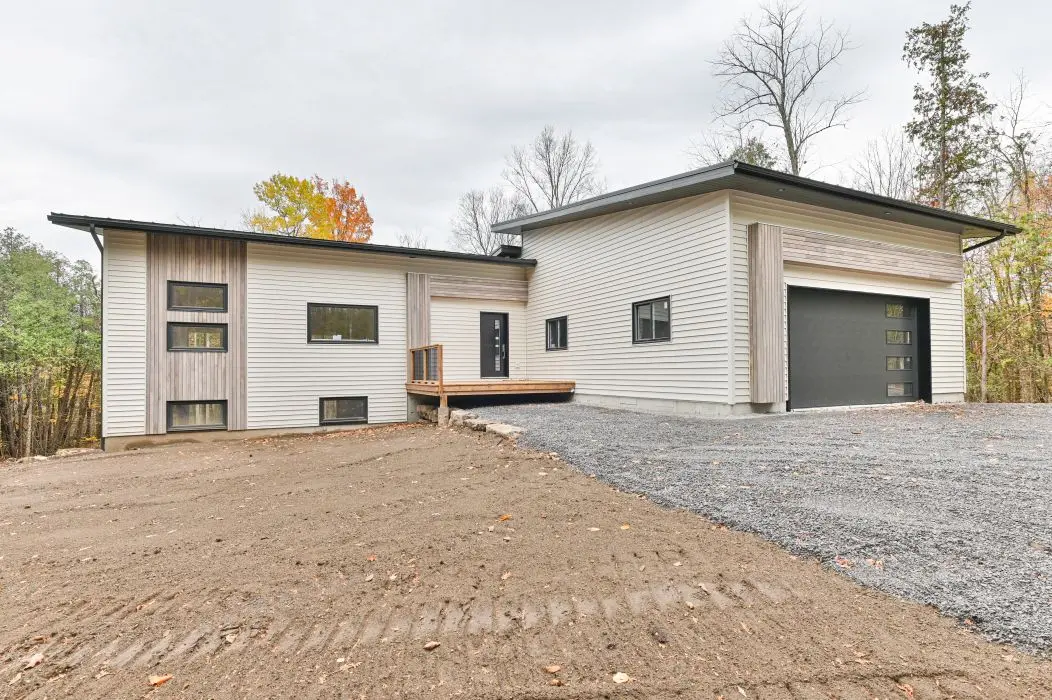 1378 Slab ST, Centre Hastings, ON K0K 2K0