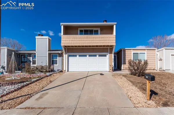 828 San Bruno PL, Colorado Springs, CO 80906