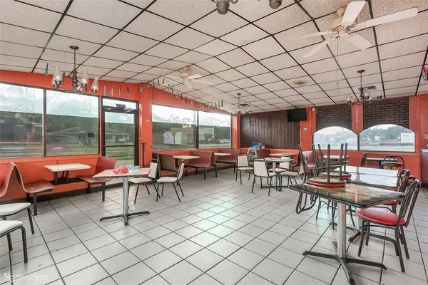 1100 Main Street, Logansport, LA 71049