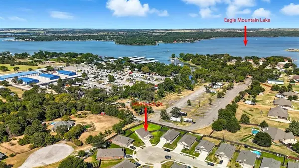 1404 Beach Drive, Azle, TX 76020