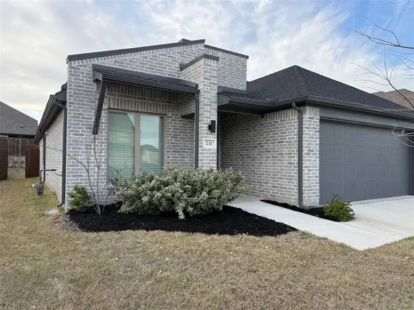 241 Little Bridge Drive, Lavon, TX 75166