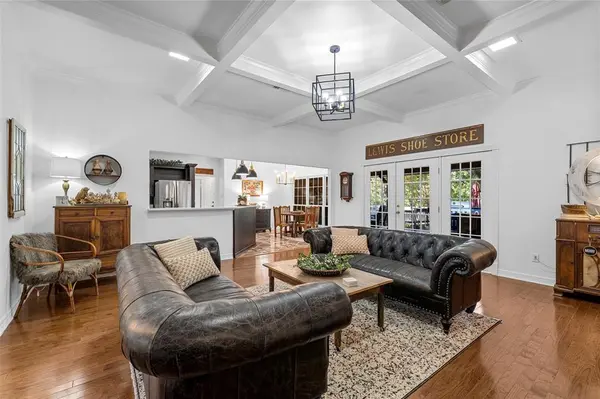 3000 Chimney Hill Drive, Waco, TX 76708