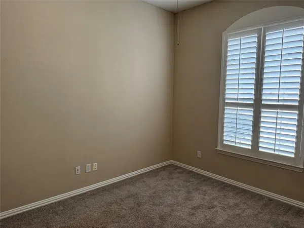 8272 Beartooth Drive, Frisco, TX 75036