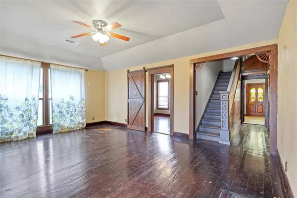 401 W Maple Street, Whitewright, TX 75491