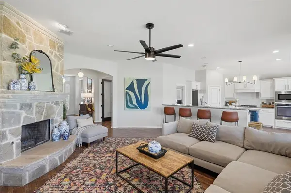 7224 Prestwick Terrace, Benbrook, TX 76126