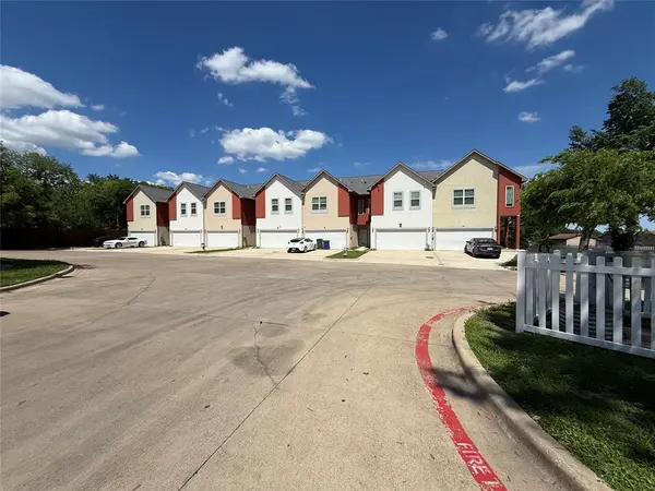 214 Heritage Court, Seagoville, TX 75159
