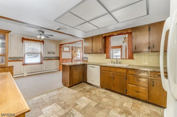 252 Mountain View Road, Franklin Twp., NJ 08802