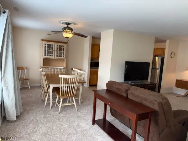 5 Chanda Ct #5, Clifton City, NJ 07012