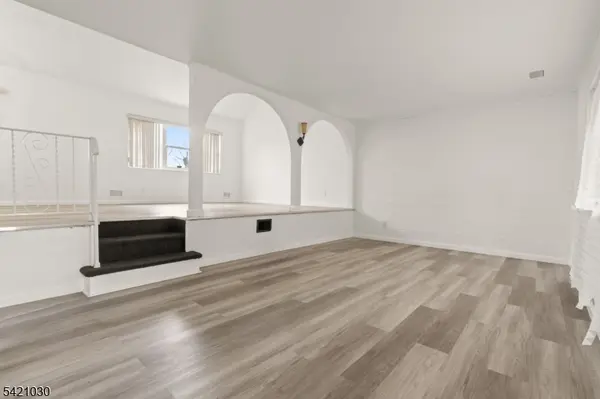 838 Florida Grove Rd, Perth Amboy City, NJ 08861