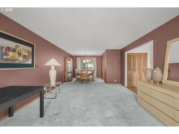 17820 NW ELK MEADOW LN, Portland, OR 97229