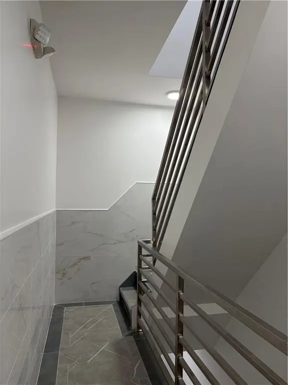 2862 West 17th ST, Brooklyn, NY 11224