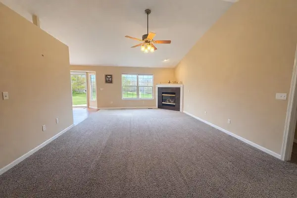 12055 Boldrey DR, Fenton Twp, MI 48430