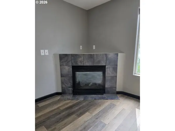 2703 SW 11TH ST, Battle Ground, WA 98604