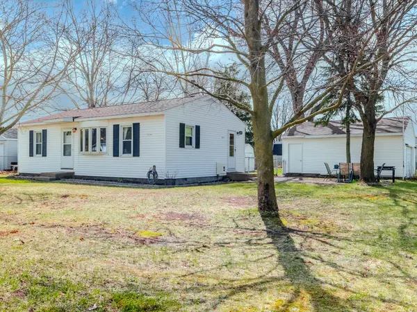 5679 Colleen AVE, Egelston Twp, MI 49442