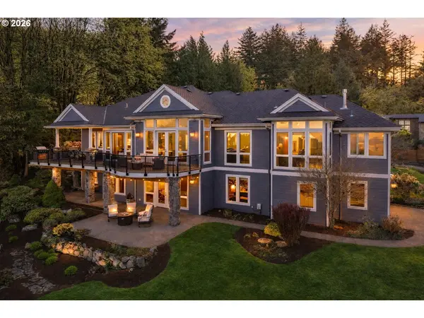 814 NW SPRING AVE, Portland, OR 97229