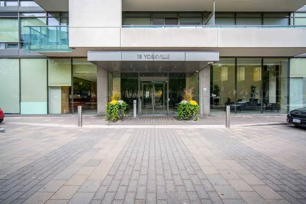 18 Yorkville AVE #1707, Toronto C02, ON M4W 3Y8