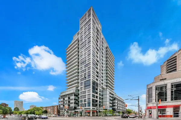 501 St Clair AVE W #418, Toronto C02, ON M5P 0A2