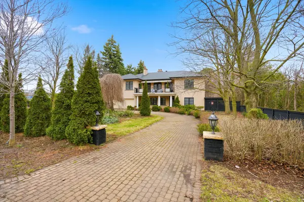 55 Pine Ridge DR, Toronto E08, ON M1M 2X6