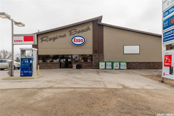 401 CENTRE STREET, Regina Beach, SK S0G 4C0