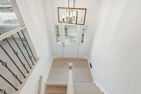 4140 Celia CT, Burlington, ON L7L 5L9