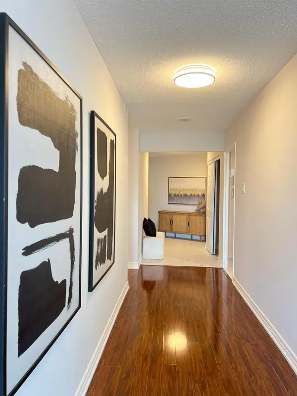 2010 Islington AVE #601, Toronto W09, ON M9P 3S8