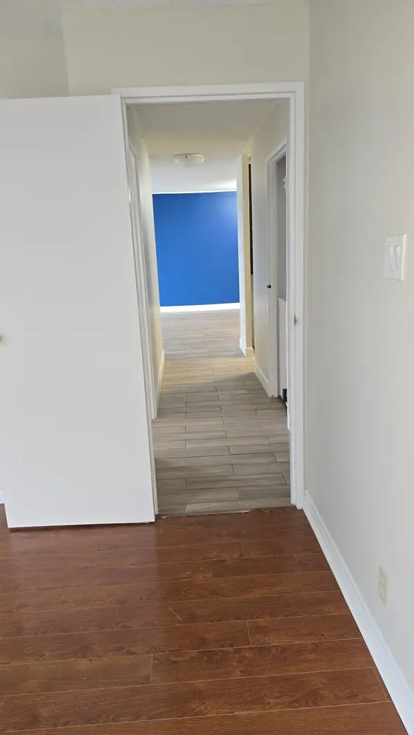 35 Trailwood DR #312, Mississauga, ON L4Z 3L6