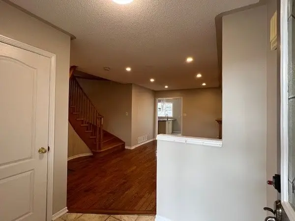 2103 Shady Glen RD, Oakville, ON L6M 3P1