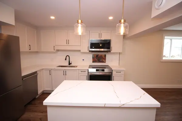 3008 Young AVE #2, Fort Erie, ON L0S 1N0