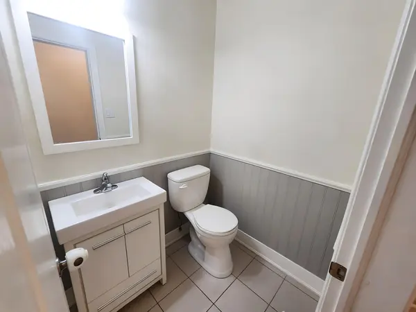 524 Davis DR, Shelburne, ON L9V 2S4