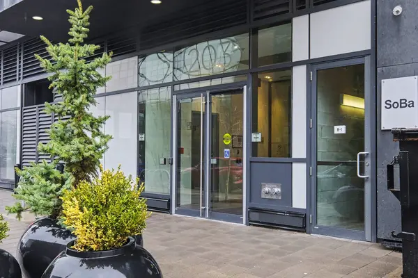 203 Catherine ST #411, Ottawa Centre, ON K2P 1C3