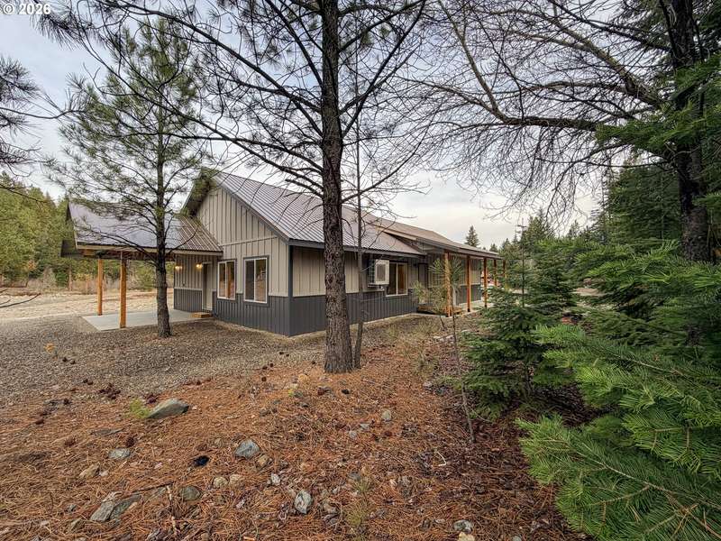 655 Ajax ST, Sumpter, OR 97877