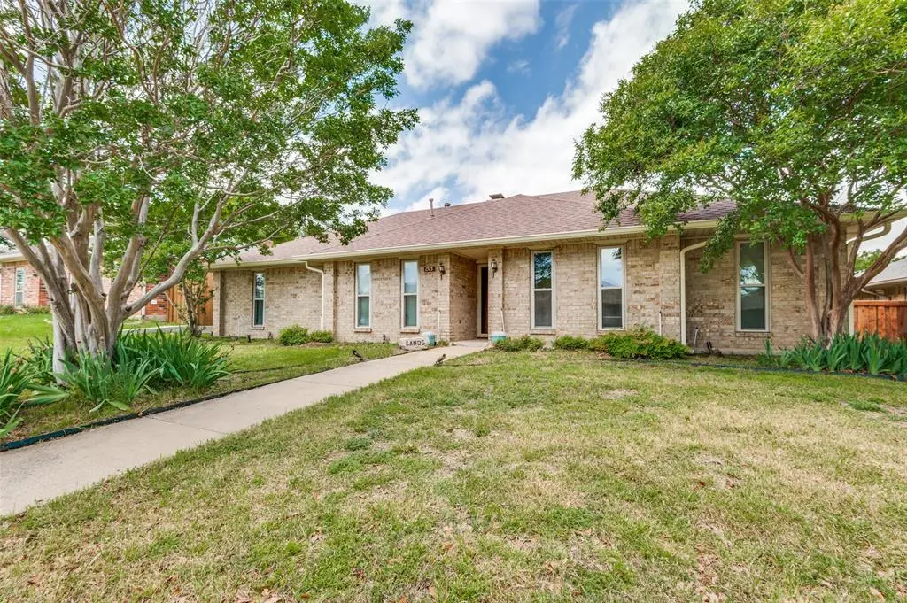 1513 Silverleaf Drive, Carrollton, TX 75007