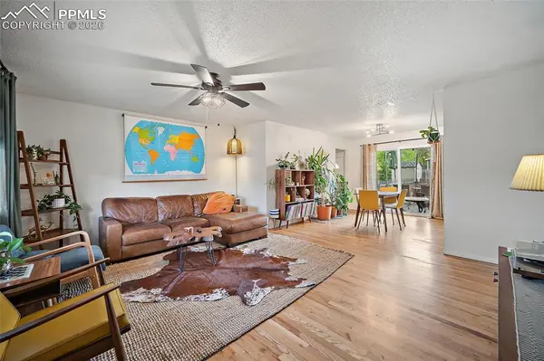 1531 Saratoga DR, Colorado Springs, CO 80910