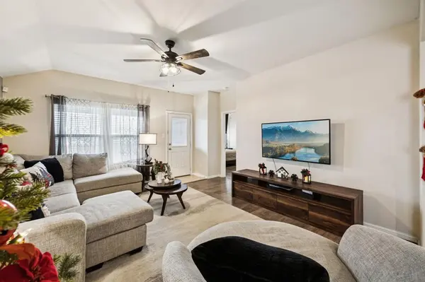 6337 Pontoon Street, Fort Worth, TX 76179