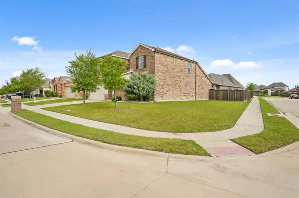 2050 Rosebury Lane, Forney, TX 75126