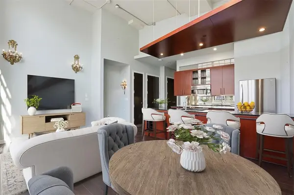 2600 W 7th Street #2726, Fort Worth, TX 76107