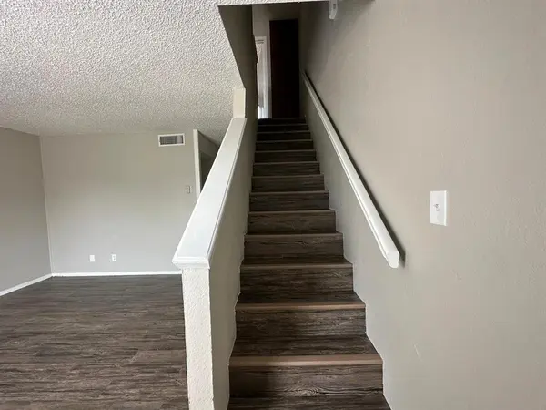 3801-3807 Coates Circle #3805, Benbrook, TX 76116