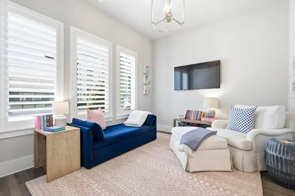 7806 Element Avenue, Plano, TX 75024