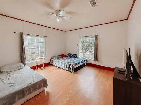 401 S 30th Street, Corsicana, TX 75110