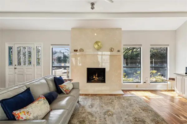 1207 Middlebrook Place, Dallas, TX 75208