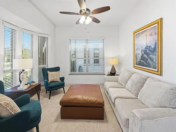 1248 Starlight Avenue, Aubrey, TX 76227