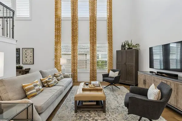 704 Streetside Lane, Argyle, TX 76226