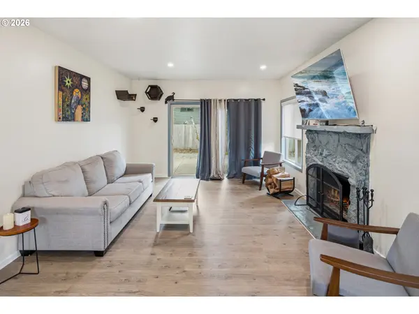 9400 SW DOWNING DR, Beaverton, OR 97008