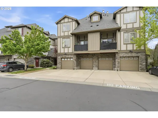 7869 NE ROCKNE WAY, Hillsboro, OR 97006