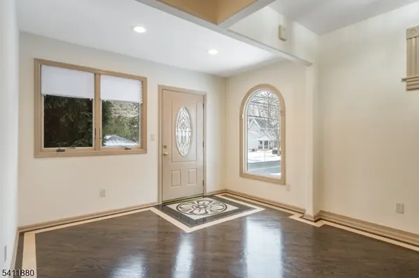 302 Walnut Ave, Cranford Twp., NJ 07016