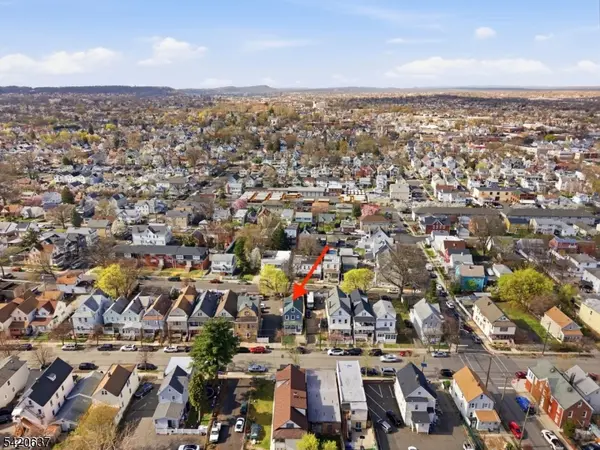 1 Foster St, Clifton City, NJ 07011