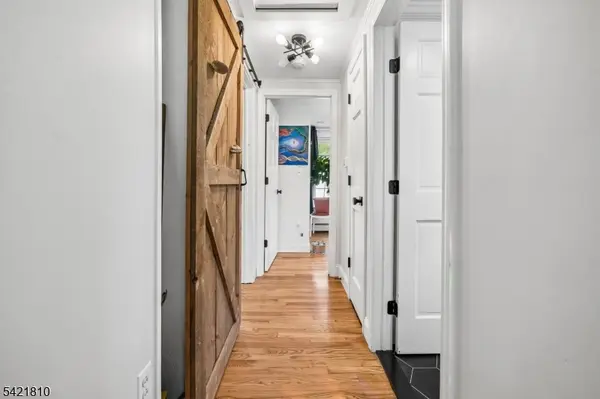 25 Railroad Ave, Califon Boro, NJ 07830