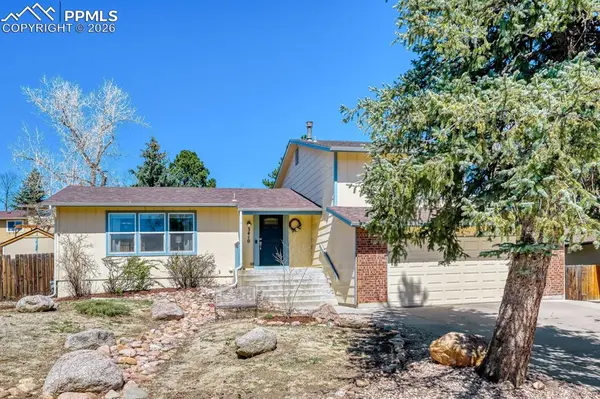 3410 E Oak Creek DR, Colorado Springs, CO 80906